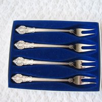 Silver Seafood Cocktail Forks Wallace Royal Baroque Vintage Party Tea Time Tea Gift Entertaining Set of 4  WhenRosesBloom