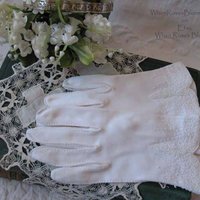 White Gloves Short Beaded Elegant Vintage Tea Party Dance Wedding Bride 1st Communion Flower Girl Bridesmaid FREE SHIP US WhenRosesBloom