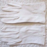 White Gloves Short Beaded Elegant Vintage Tea Party Dance Wedding Bride 1st Communion Flower Girl Bridesmaid FREE SHIP US WhenRosesBloom