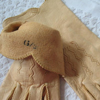 Vintage Leather Driving Gloves Beige Pigskin Retro Mid Century Miss Fisher Audrey Hepburn Cosplay Fashion  Free Ship in US WhenRosesBloom