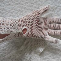 Vintage Gloves White Crochet Fishnet Elegant Tea Party Vintage Retro Wedding Bridesmaid 1st Communion Victoria Downton WhenRosesBloom