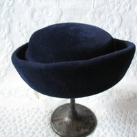 Vintage Hat Blue Wool Toque Sailor Bubble Classic Elegant 1950-60s Cosplay Mid Century Mod French schoolgirl Audrey Hepburn  WhenRosesBloom