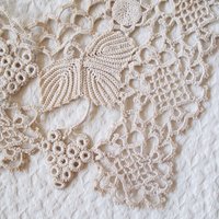Vintage Irish Crochet Collar Antique Linen Wedding Tea Shabby Chic Romantic Boho Style Free Ship in US WhenRosesBloom