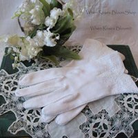 White Gloves Short Beaded Elegant Vintage Tea Party Dance Wedding Bride 1st Communion Flower Girl Bridesmaid FREE SHIP US WhenRosesBloom