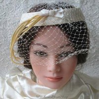 Vintage Hat White Fascinator Cocktail Tea Party Wedding Bridal Art Deco Gatsby Hat w/Feathers Net Birdcage Veil Mid Century WhenRosesBloom