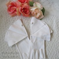 Vintage White Gloves Retro Mid Century Tea Party Style Wedding Bride Bridesmaid Miss Fisher Downton Cosplay   Free Ship US WhenRosesBloom