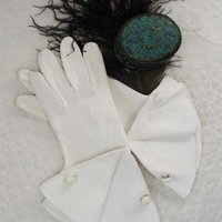 Vintage White Gloves Retro Mid Century Tea Party Style Wedding Bride Bridesmaid Miss Fisher Downton Cosplay   Free Ship US WhenRosesBloom
