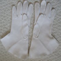 Vintage White Gloves Retro Mid Century Tea Party Style Wedding Bride Bridesmaid Miss Fisher Downton Cosplay   Free Ship US WhenRosesBloom