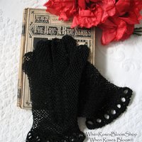 Vintage Black Crochet Lace Gloves Tea Party Elegant Steampunk Goth Victoria Downton Miss Fisher Cosplay  FREE SHIP US When Roses Bloom