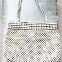 Vintage Whiting Davis Purse White Enamel Beaded 1960s Retro Wedding Evening Wear Classic Mod  Vintage Women's Accessories   WhenRosesBloom