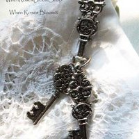 Vintage Pin Retro Key Jewelry Boho Victorian Steampunk Style Pin for Hat Lapel Scarf Kappa Kappa Gamma Style  WhenRosesBloom