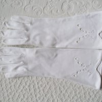 Vintage White Gloves Sz 7 Matinee Evening Retro Mid Century Wedding Tea Dance Downton J Austen  Retro Cosplay Free Ship US WhenRosesBloom
