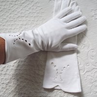 Vintage White Gloves Sz 7 Matinee Evening Retro Mid Century Wedding Tea Dance Downton J Austen  Retro Cosplay Free Ship US WhenRosesBloom
