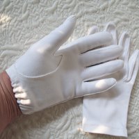 White Gloves Vintage Tea Party 1st Communion Wedding Dance Party Dress Child Gloves Free Ship US Victoria Downton  Cosplay  WhenRosesBloom