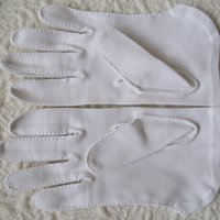 Vintage White Gloves for Tea Party 1st Communion Wedding Bride Bridesmaid Retro Mid Century Style Free Ship in US WhenRosesBloom