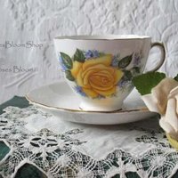 Vintage Tea Cup Yellow Roses English Bone China Retro Classic TeaTime Gift Mid Century Shabby Chic Downton Abbey Style WhenRosesBloom