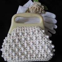 Vintage Italian Purse White Crochet Raffia Beads Boho Bohemian Retro Mid Century Suburban Chic Summer HandBag Casual Classic WhenRosesBloom