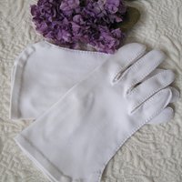 Vintage White Gloves for Tea Party 1st Communion Wedding Bride Bridesmaid Retro Mid Century Style Free Ship in US WhenRosesBloom