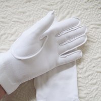 Vintage Gloves White Sz 6 1/2 Elegant Wedding 1st Communion Tea Party Bride Bridesmaid Retro Bridal Style Free Ship in US  WhenRosesBloom