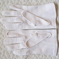 Vintage White Gloves for Classic Tea Party 1st Communion Wedding Bride Bridesmaid Retro Mid Century Style WhenRosesBloom