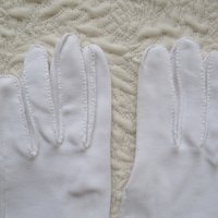 Vintage Gloves White Sz 6 1/2 Elegant Wedding 1st Communion Tea Party Bride Bridesmaid Retro Bridal Style Free Ship in US  WhenRosesBloom
