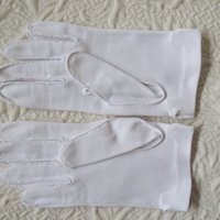 Vintage Gloves White Sz 6 1/2 Elegant Wedding 1st Communion Tea Party Bride Bridesmaid Retro Bridal Style Free Ship in US  WhenRosesBloom