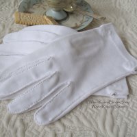 Vintage Gloves White Sz 6 1/2 Elegant Wedding 1st Communion Tea Party Bride Bridesmaid Retro Bridal Style Free Ship in US  WhenRosesBloom