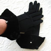 Vintage Black Gloves Sz 6+  Velvet Elegant Hollywood Glamour Dance Wedding Evening Cocktail Steampunk Cosplay Free Ship US  WhenRosesBloom