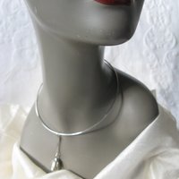 Vintage Silver Choker Pendant 70s Minimalist Style Modernist Floral Statement Necklace Boho Gypsy Retro Elegant Free Ship US WhenRosesBloom
