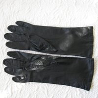 Vintage Gloves Sz 7.5  Black Leather Downton Steampunk Victorian Austen Miss Fisher Cosplay Style Shipping Incl. in USA WhenRosesBloom