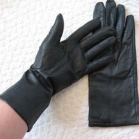 Vintage Gloves  Sz 7 1/2 Navy Dark Blue Leather Short Retro Mid Century Cosmopolitan Style Miss Fisher Cosplay Free Ship US When Roses Bloom