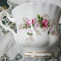 Royal Albert Lavender Rose Vintage Tea Cup English Bone China Retro TeaTime Gift Dainty Mid Century Style Shabby Chic WhenRosesBloom