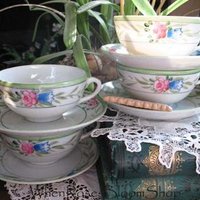 4 Tea Cups Pink Roses with Green leaves Set 4 Vintage Made in Japan Tea Time Gift Mid Century Farmhouse Cottage Shabby Chic WhenRosesBloom