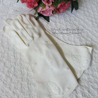 White Gloves Short Sz 6 Embroidered Vintage Retro Mid Century 40s 50s Tea Dance Wedding Downton Cosplay Gloves Free Ship US  WhenRosesBloom