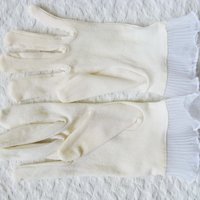 White Gloves Girl Vintage Child Classic Tea Party 1st Communion Flower Girl Wedding Bride Bridesmaid Retro Style Free Ship US WhenRosesBloom