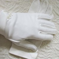Gloves White Short Retro Vintage Tea Party Elegant Cosplay Downton Miss Fisher Mid Century Style Free Ship US When Roses Bloom