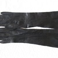 Vintage Gloves Black Sz 6 1/2 Kid Leather Downton Miss Fisher Audrey Hepburn Steampunk Cosplay NOS new old FREE Ship US  WhenRosesBloom