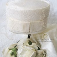White Pillbox Hat Vintage Toque w/Bow Classic Cocktail Pillbox Bellhop Toque with Elegant Jackie O Style 1950s-60s Cosplay WhenRosesBloom