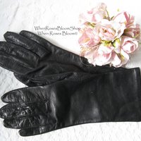 Black Leather Gloves Size 7 Vintage Downton Steampunk Downton  Miss Fisher 50's -60's Cosplay Style Shipping Incl. in USA WhenRosesBloom