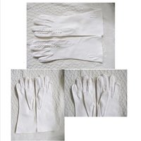 Vintage White Gloves Size 7-8 Wedding Classic Retro Mid Century Bride Bridesmaid Downton Austen Cosplay Free Ship US When Roses Bloom