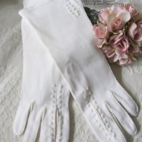 Vintage White Gloves Size 7-8 Wedding Classic Retro Mid Century Bride Bridesmaid Downton Austen Cosplay Free Ship US When Roses Bloom
