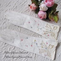 Vintage Gloves White Kid Leather NOS Cut out bow embroidery Sz 6 7 Downton Miss Fisher Audrey Hepburn Cosplay New Old Stock  WhenRosesBloom