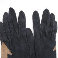Vintage French Suede Leather Gloves, Arrow Applique - 1940s Viola Einberger