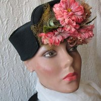 Vintage Black Hat Retro Straw Pink Floral Accent Classic Elegant Tea Party Circa 1930-1950s Hi Style Hats Women's Accessories WhenRosesBloom
