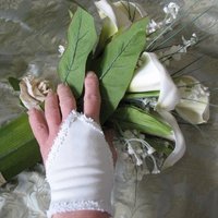 White Fingerless Gloves Wedding Bridal Glove Mitts Retro Boho Vintage Wedding Classic Style Victoria Austen Dickens Cosplay WhenRosesBloom