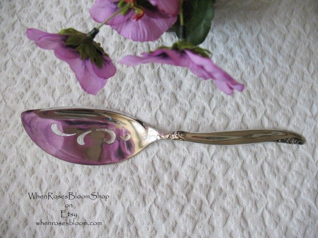 Vintage Silver Server Leilani Pattern Party Gift Entertaining Dessert Cake Pie Tea Classic Tea Victoria Mid Century Style  WhenRosesBloom