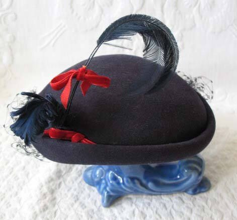 Blue Hat Fascinator Kate Middleton Princess Diana Style Hat Vintage Fashion Statement feathers Pancake Hat Like New 1940-50  WhenRosesBloom