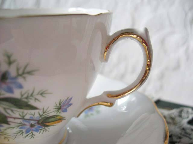 Vintage Tea Cup Yellow Roses English Bone China Retro Classic TeaTime Gift Mid Century Shabby Chic Downton Abbey Style WhenRosesBloom