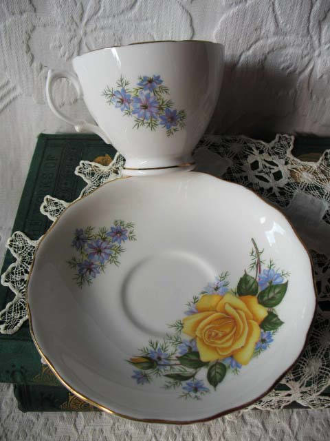 Vintage Tea Cup Yellow Roses English Bone China Retro Classic TeaTime Gift Mid Century Shabby Chic Downton Abbey Style WhenRosesBloom
