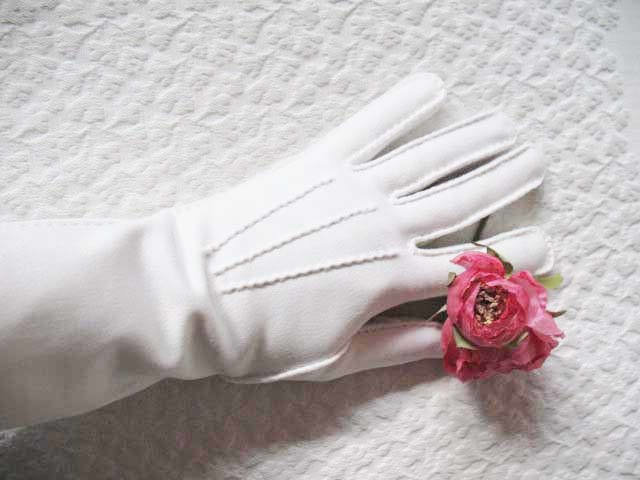 White Gloves  Opera Matinee Vintage Tea Party Dance Wedding Retro Mid Century Downton Titanic Jane Austen FREE SHIPPING US When Roses Bloom